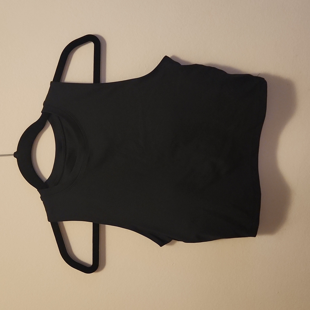 Black crop top
